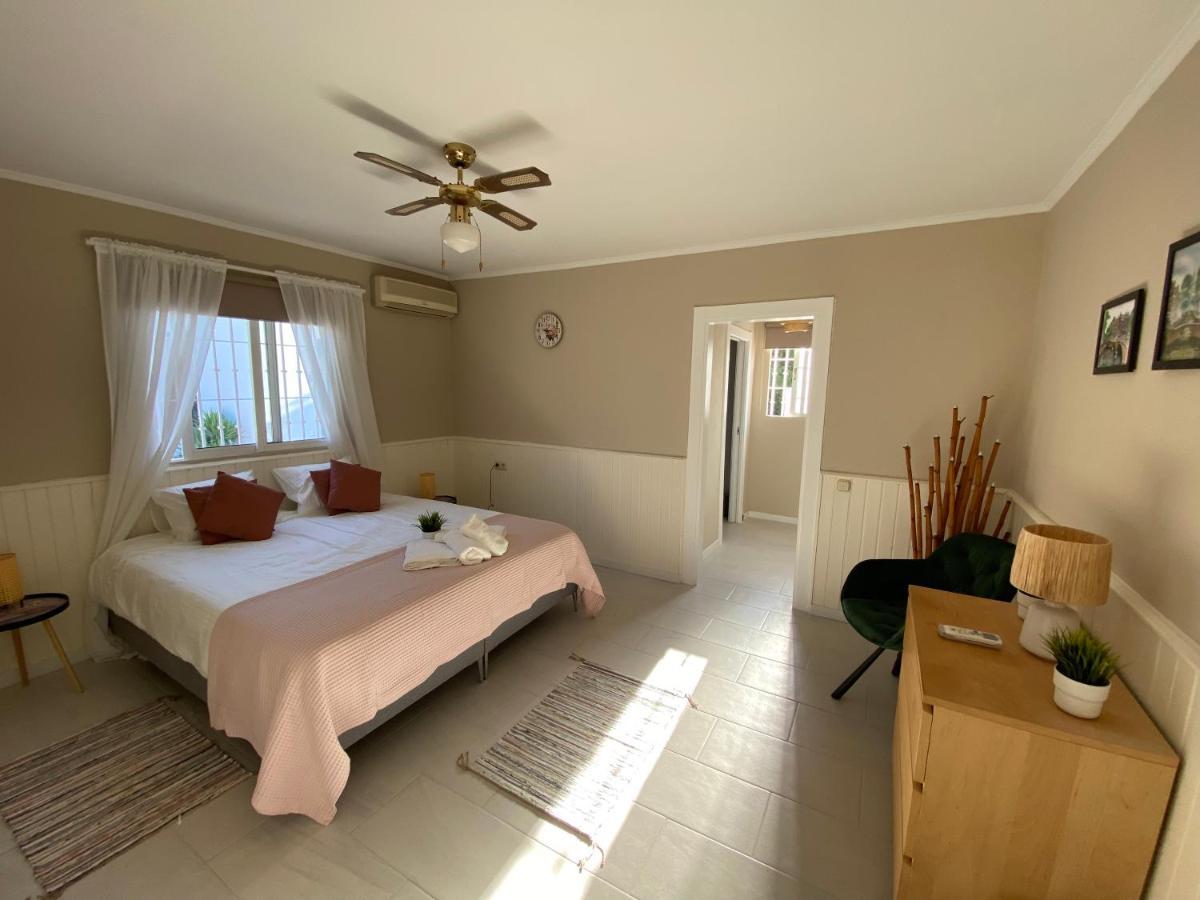 Casa Donny Bed & Breakfast Alhaurín el Grande Room photo